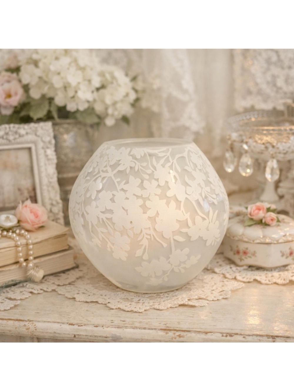 🌷Vintage German Frosted Floral Glass Lamp 🌸 Romantic Cottage Boudoir Light